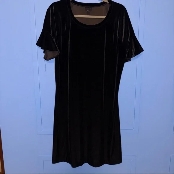 Worthington Black Velvet Midi Dress w/ Flared Short Sleeves - Size XL - Picture 1 of 4
